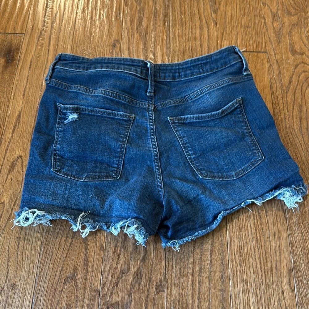 Universal thread high rise midi distressed raw hem jean shorts 30/10 - Picture 9 of 9